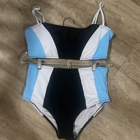 Cupshe Other - NWOT Cupshe  2 Piece Swimsuit Blue,Black, White Size Large